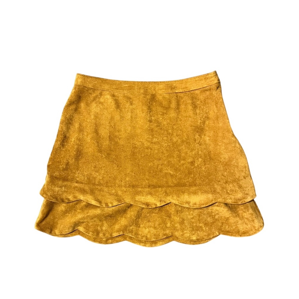 FREE WITH PURCHASE Aryeh faux suede mini skirt - Picture 2 of 4
